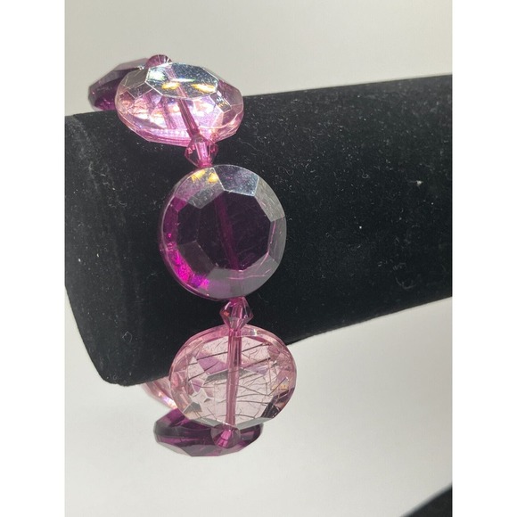 Large Purple & Lavender Glass Crystal Stretch 7 Inch Bracelet! - Picture 2 of 10